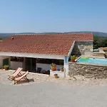 Country house Quintinha Do Sobrado Mendiga