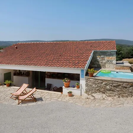 Country house Quintinha Do Sobrado Mendiga