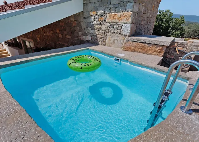 Country house Quintinha Do Sobrado Mendiga